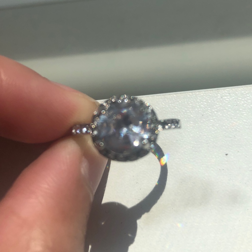Ring - Picture 2 of 3